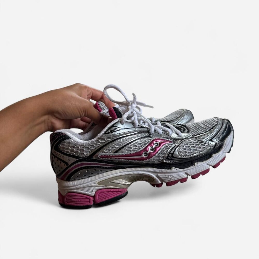 Women's Saucony Guide 4 Sneakers Trainers Running Size 6.5